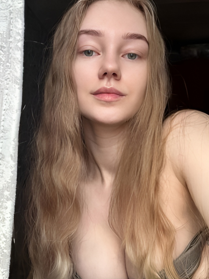 Ида привлекальеная девушка из Великие луки цена от 5000 руб