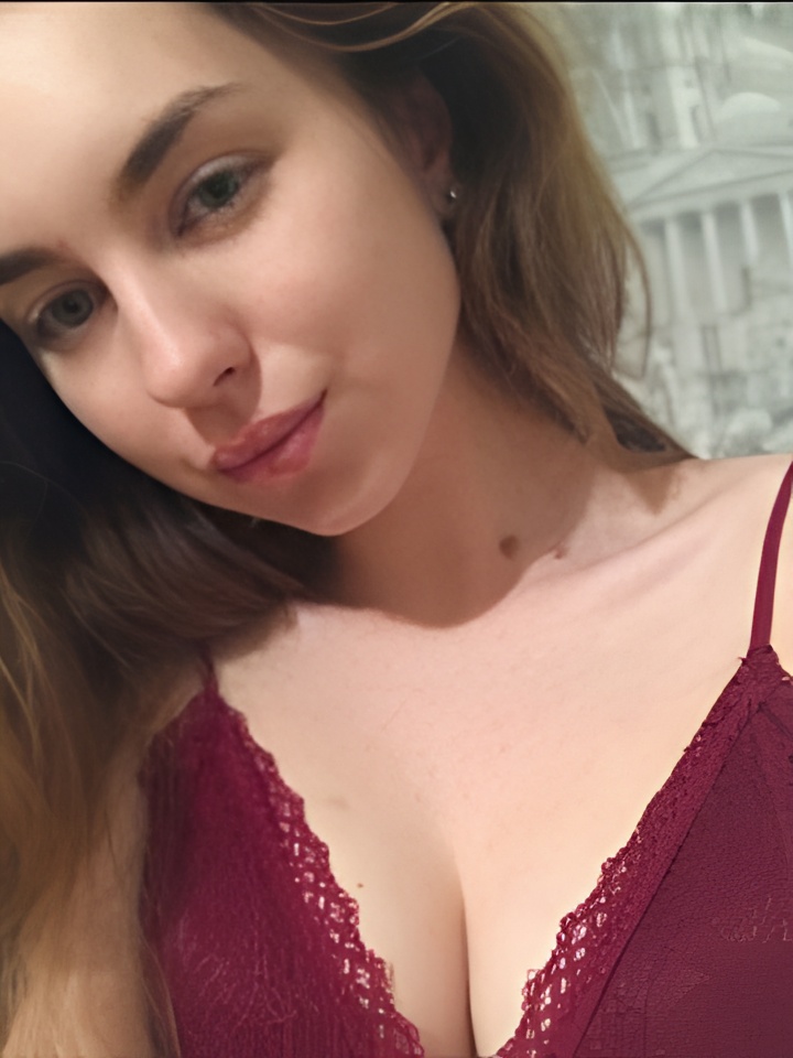 Татьяна привлекальеная девушка из Великие луки цена от 3000 руб