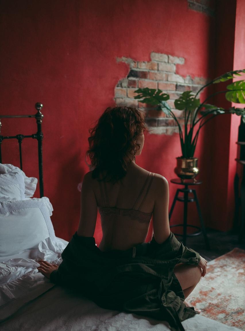 Настя привлекальеная девушка из Великие луки цена от 5000 руб