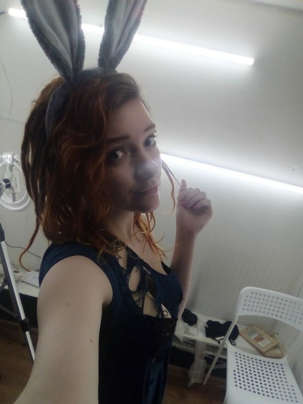 Оксана привлекательная девушка из Великие луки цена от 3000 руб