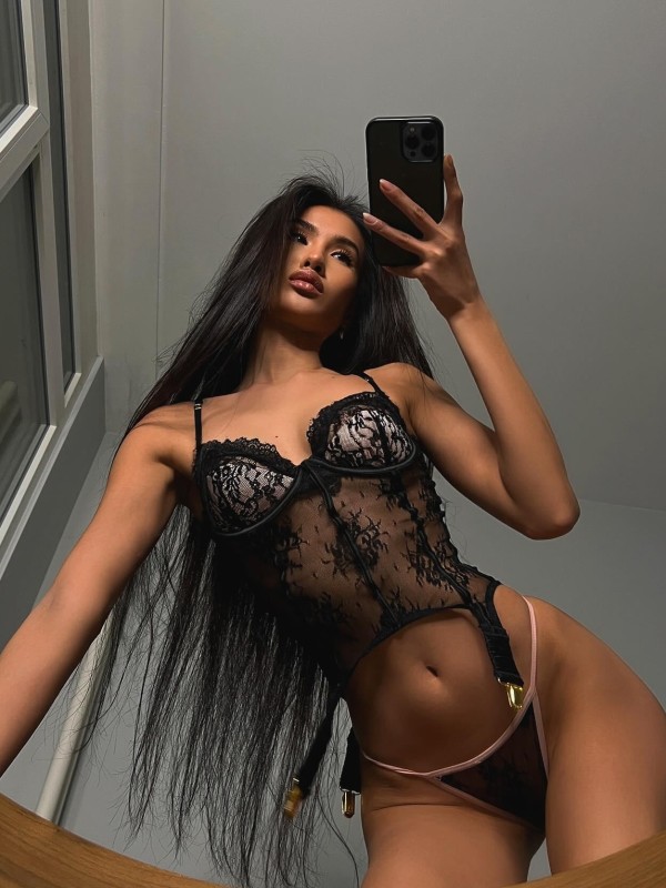 Ксюха привлекательная девушка из Великие луки цена от 10000 руб