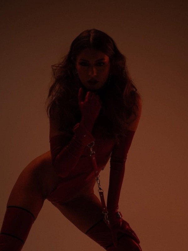 Катя привлекательная девушка из Великие луки цена от 6000 руб